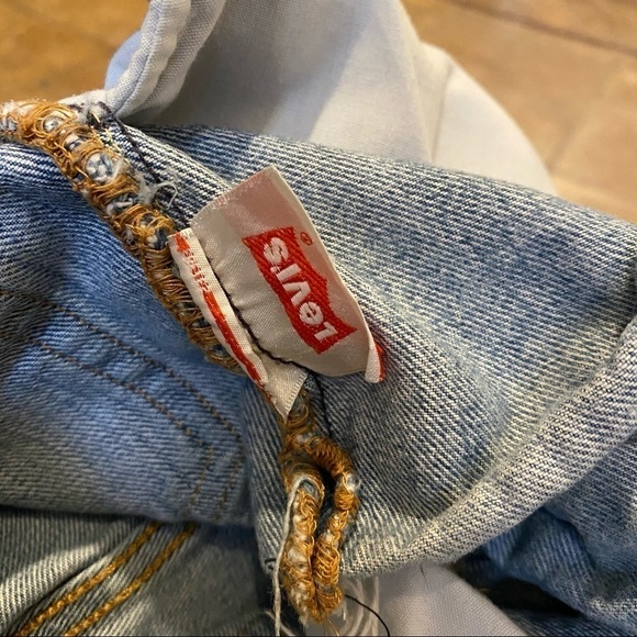 LEVI’S 501 Blue Raw Hem Jean Shorts-Waist 14” - Picture 7 of 8